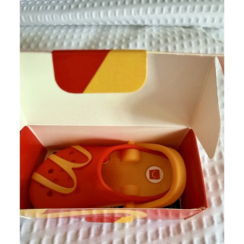 McDonald's Happy Meal Crocs Shoe Keychain Golden Arches Toy Number 4 In Box